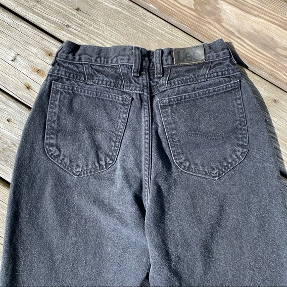 Vintage Nineties 1990s Black Denim High Waisted Taper Leg Mom Jeans - Picture 5 of 8